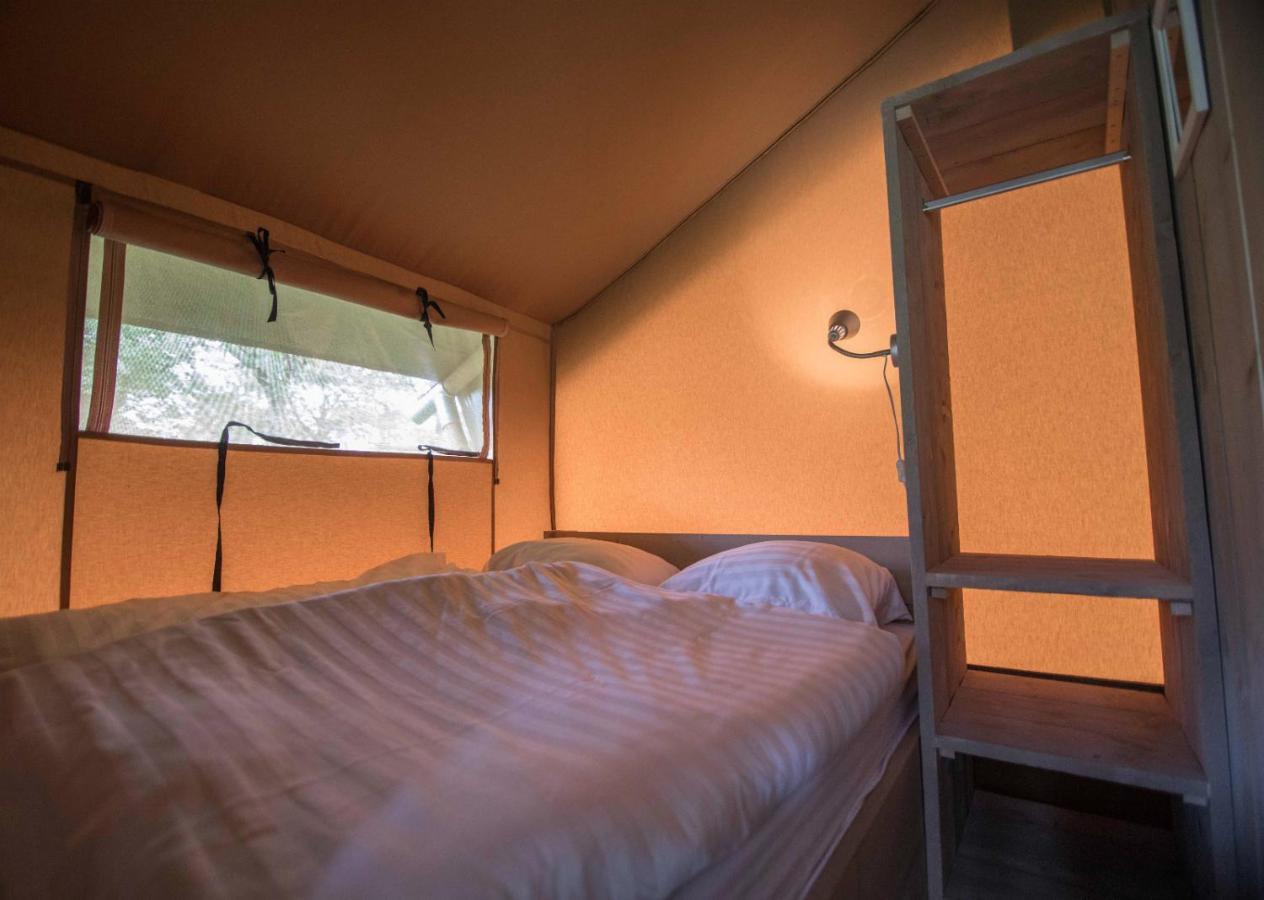Glamping Renswoude Hotel Exterior foto